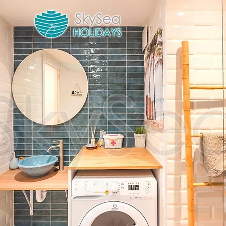 Skysea Holidays Europark Apartment *